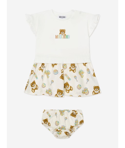 Moschino Baby Girls Dress And Knickers Gift Set in White une grave pollution 