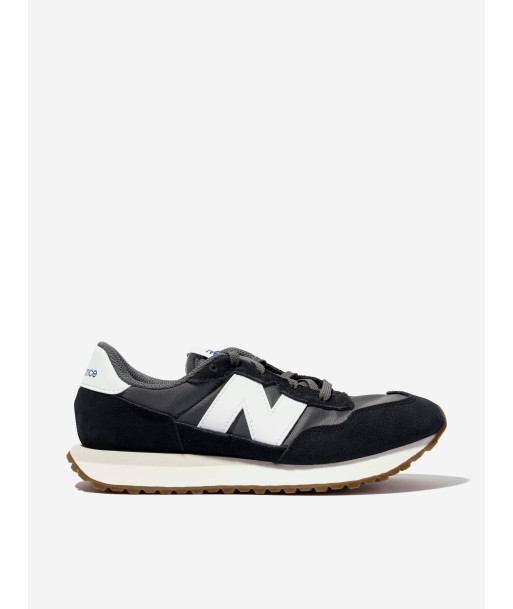 New Balance Kids 237 Lace Up Logo Trainers in Black s'inspire de l'anatomie humaine