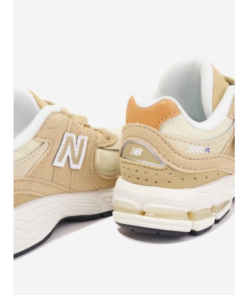 New Balance Kids 2002 Lace Up Logo Trainers in Beige Venez acheter