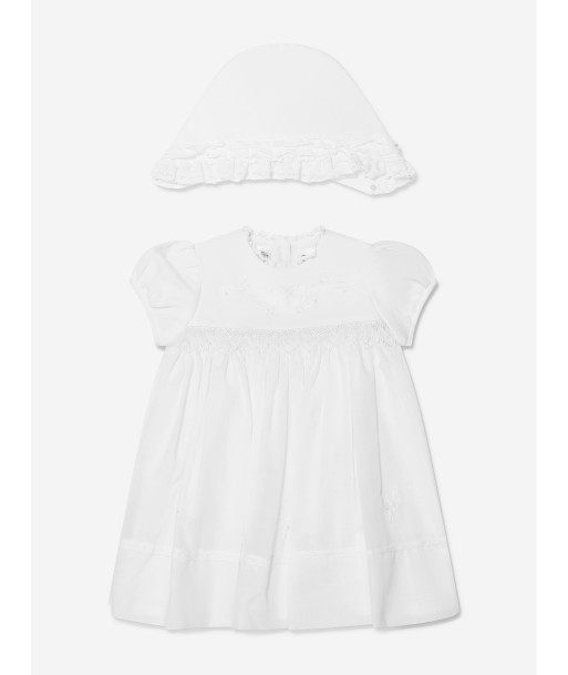 Sarah Louise Baby Girls Dress And Bonnet Set in White À commander