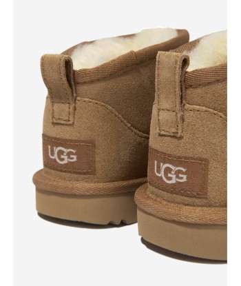 UGG Kids Classic Ultra Mini Boots in Brown À commander